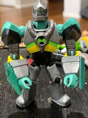 Ben 10 Omni Armor Diamond-head, by Playmates 2019 loose figure.